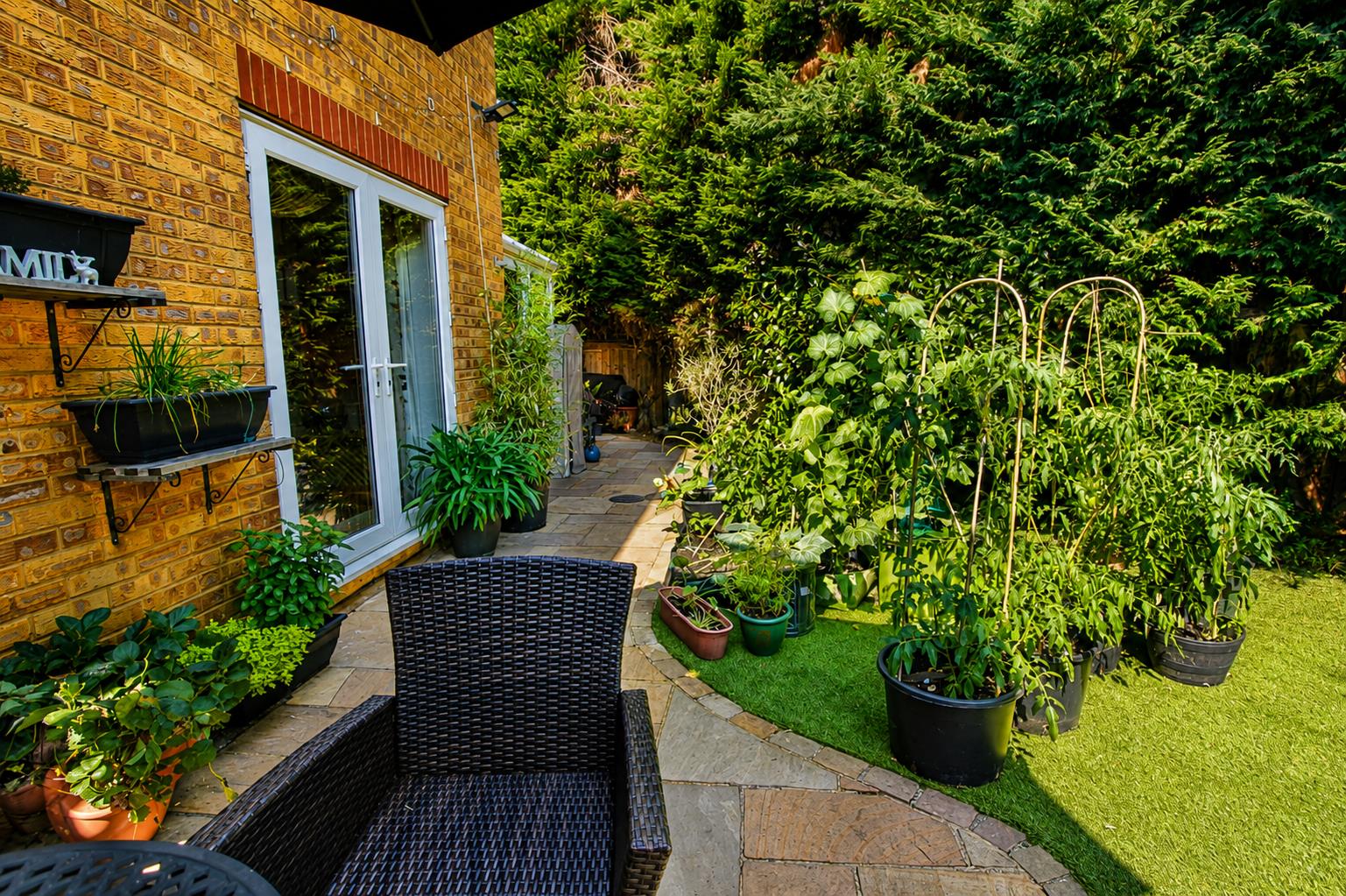 Groveside Close, Carshalton